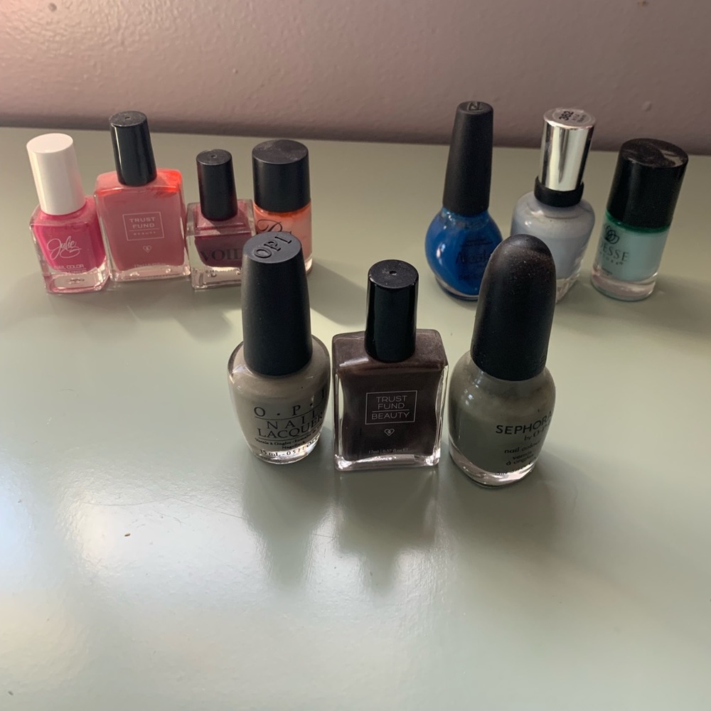Nail Polishes